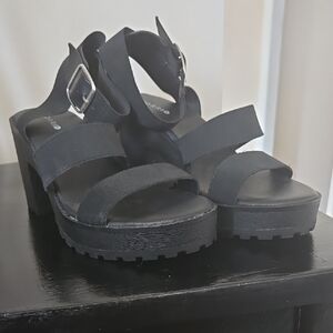 Black Platform Sandals
